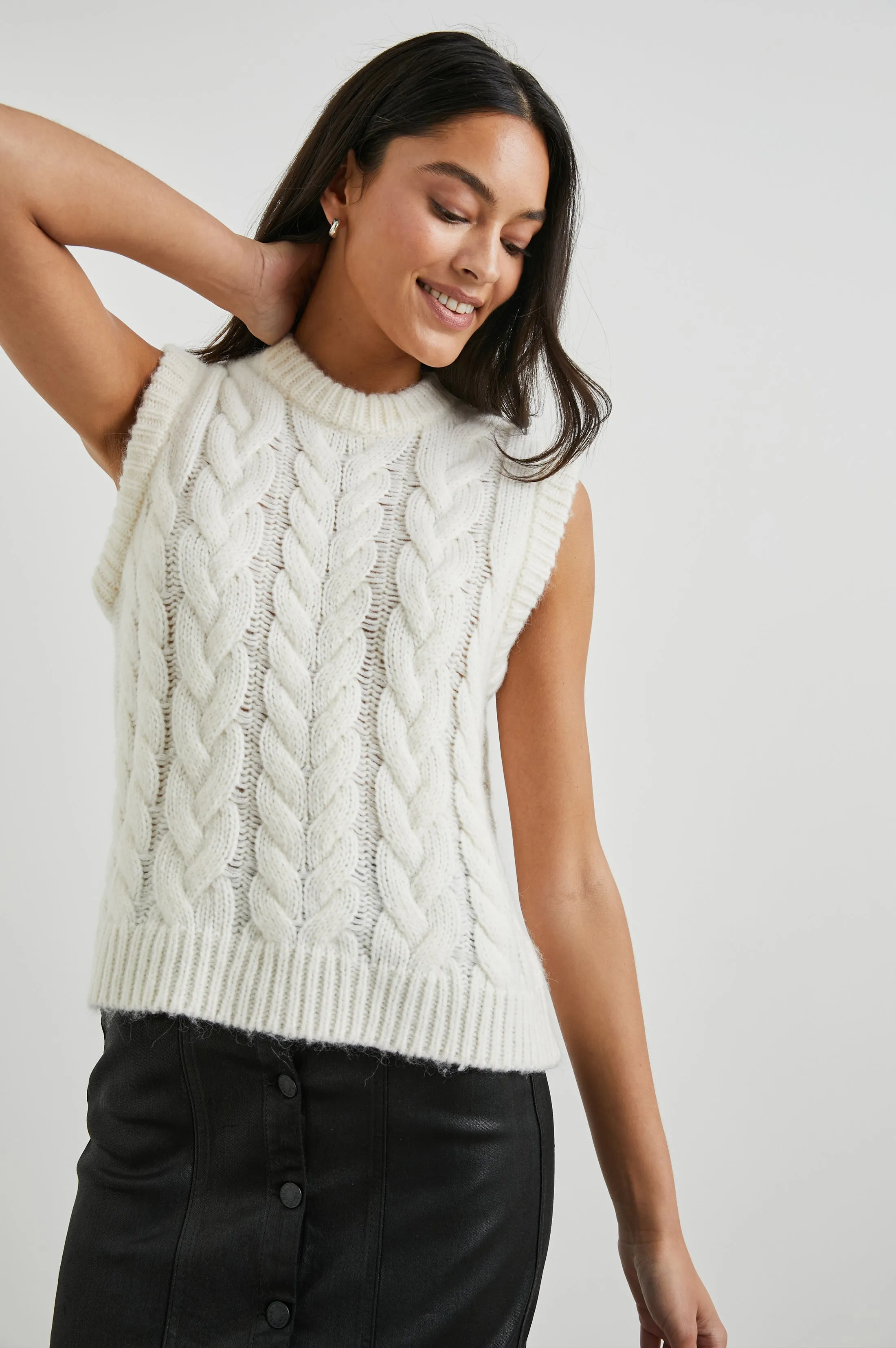 ALEXIS SWEATER VEST - IVORY