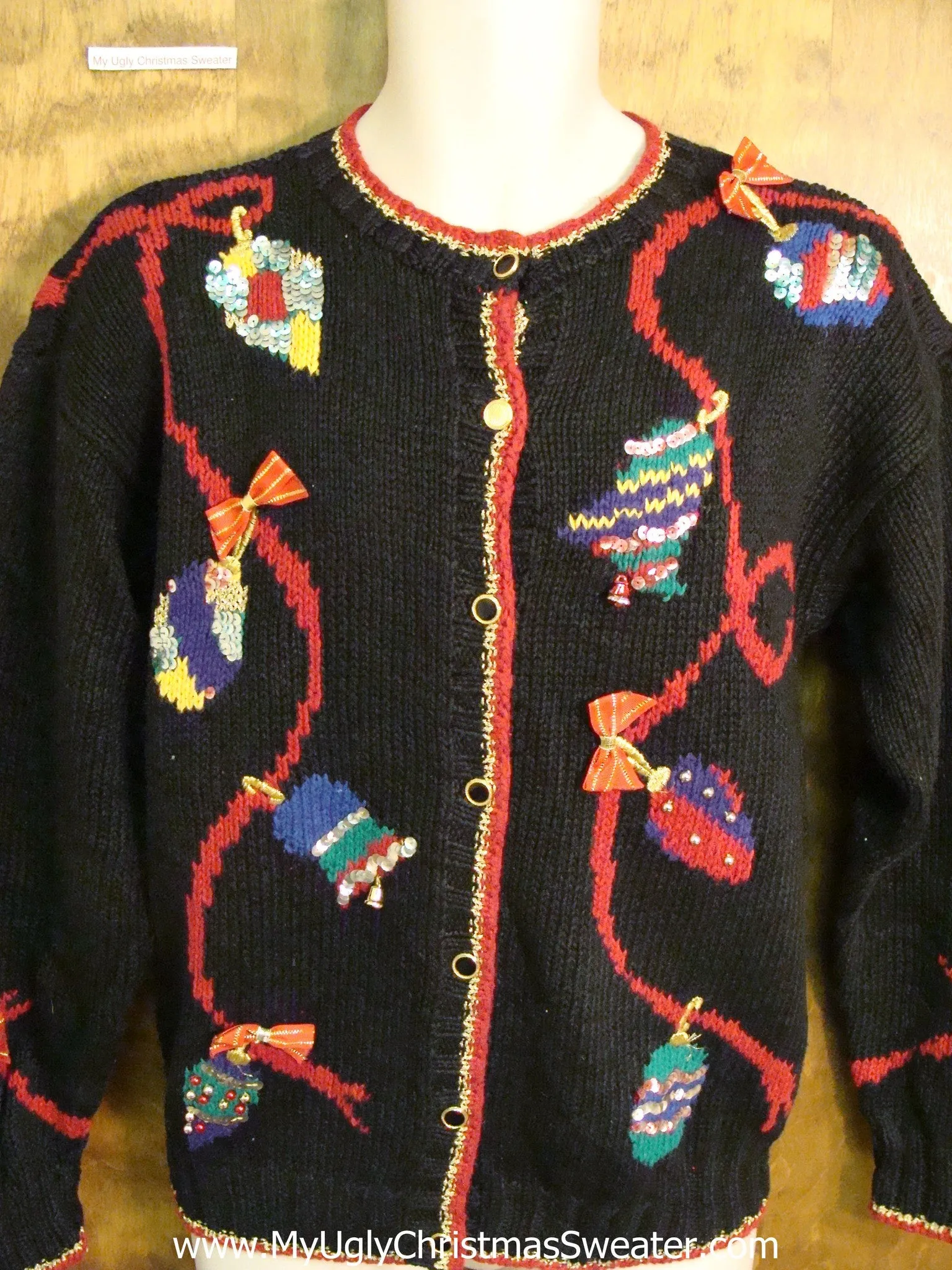 Cute Xmas Sweater with Ribbons and Ornaments