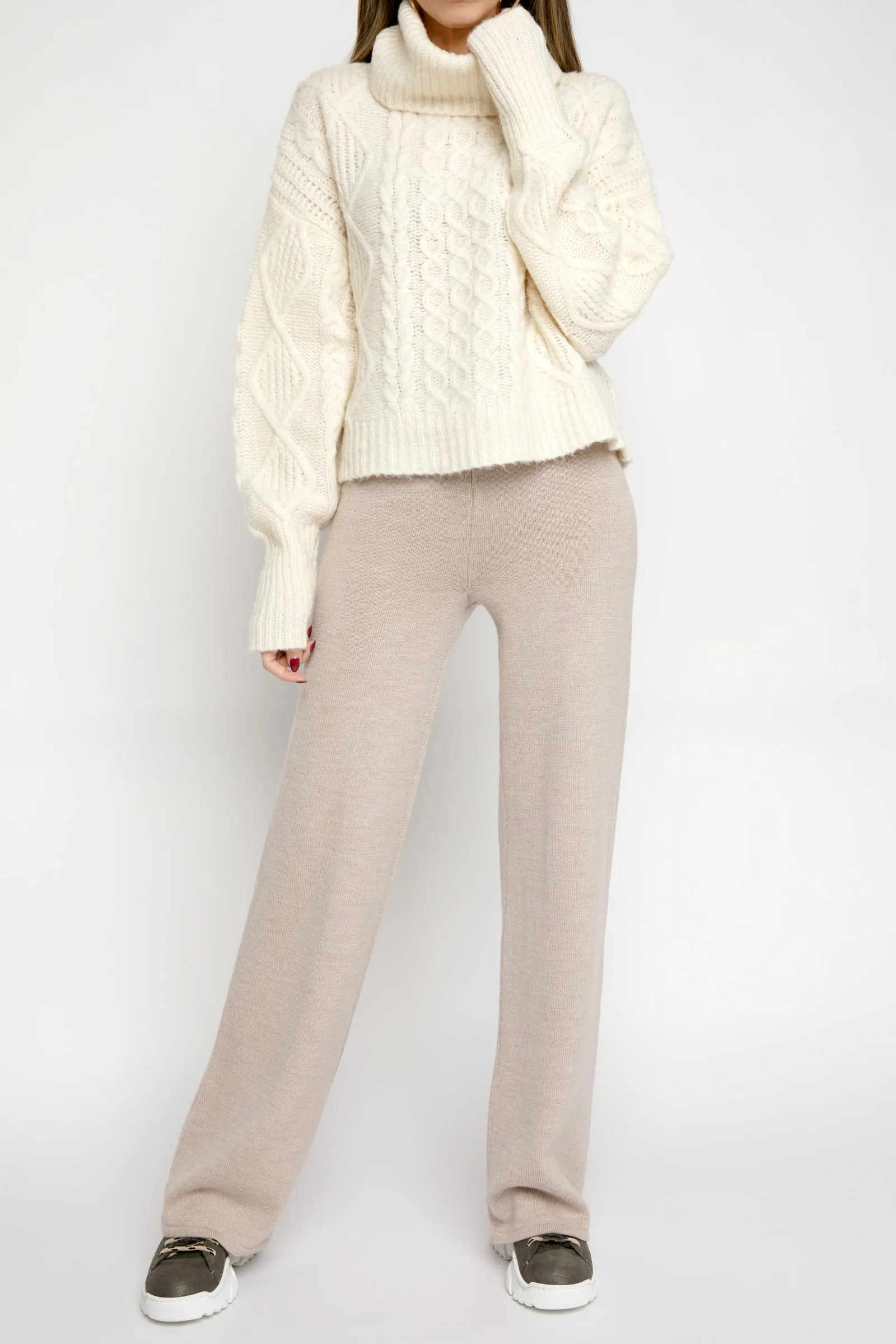 Rosae Turtleneck Pullover in Ivory