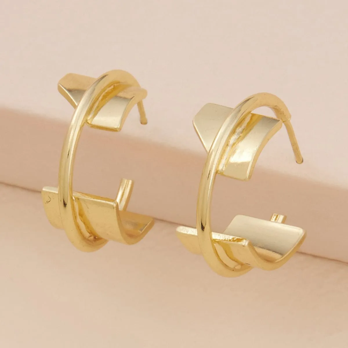 Trendy Earring 159055